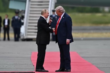 Саммит на Аляске глазами СМИ: мировой триумф Путина или большой просчёт Трампа?