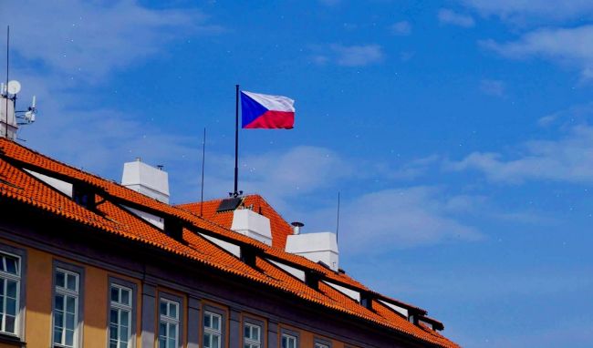 Чехии пообещала Словакии помощь в случае отказа Братиславы от российского газа Чехии пообещала Словакии помощь в случае отказа Братиславы от российского газа