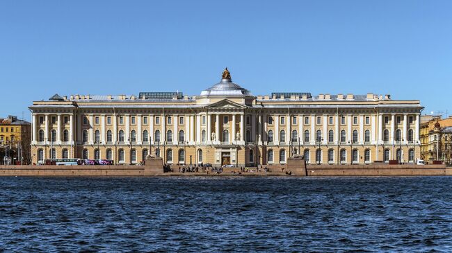 В Российской академии художеств открыли выставку к 80-летию Победы