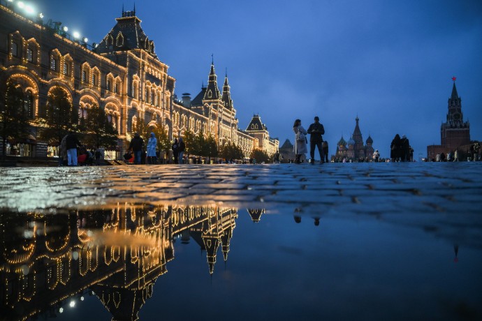 Уличное освещение и подсветку в Москве перевели на зимний режим работы