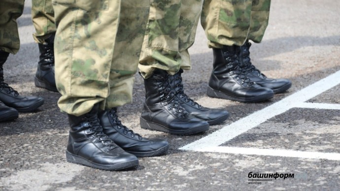 Путин подписал закон о круглогодичном призыве в армию Путин подписал закон о круглогодичном призыве в армию