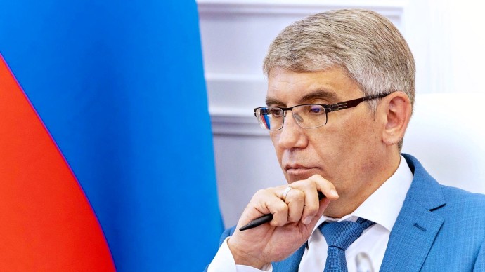 Дмитрий Миляев поздравил воспитателей и дошкольных работников Тульской области