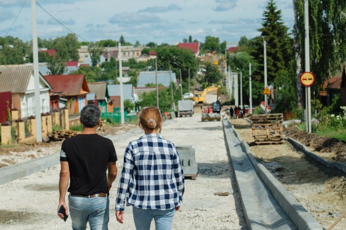 Благоустройство города: в Пензе ремонтируют скверы, набережную и детские площадки