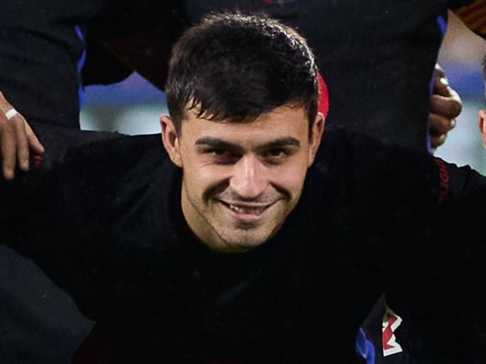 Педри ответил, сможет ли выиграть «Золотой мяч»