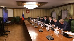 Александр Новак провёл серию совещаний по ситуации на внутреннем рынке нефтепродуктов
