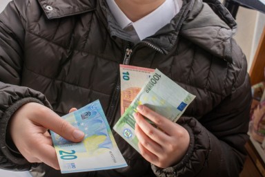 Германия — Экономия на украинцах? «Выигрыш» стремится к нулю