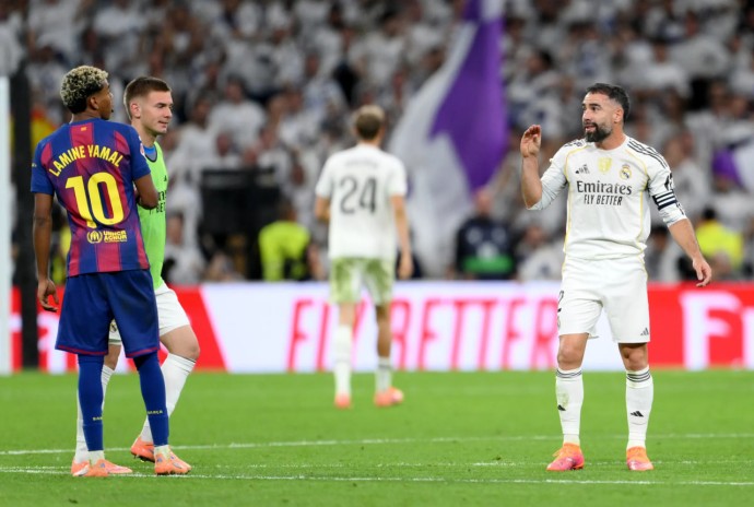 В сборной Испании отреагировали на скандал между Ямалем и Карвахалем