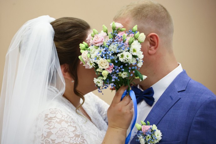 В СФ предлагают закрепить брак как союз мужчины и женщины на мировом уровне