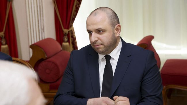 Умеров: Киев настаивает на полном прекращении огня без условий