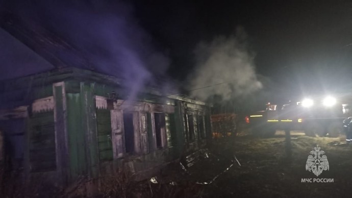 В Башкирии в частном доме обнаружили тело погибшей женщины В Башкирии в частном доме обнаружили тело погибшей женщины