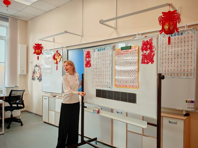 Детей начали учить китайскому языку в Костроме с 1 класса Детей начали учить китайскому языку в Костроме с 1 класса