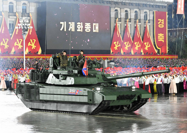 Новейший танк "Чхонма-20" имеет ряд преимуществ по сравнению с танками НАТО