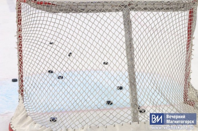 Экс-хоккеист "Металлурга" стал главным тренером