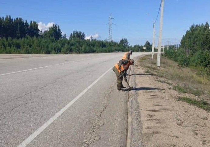 В Бурятии провели работы на дорогах в 16 районах республики В Бурятии провели работы на дорогах в 16 районах республики