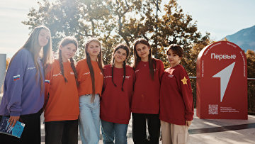 Путин назвал вдохновляющими решения финалистов "Большой перемены"