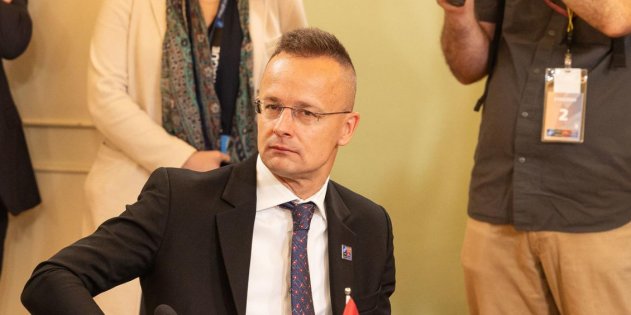 Поставки нефти из России в Венгрию по "Дружбе" остановились из-за атаки ВСУ