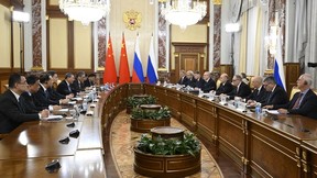 Беседа Михаила Мишустина с Премьером Государственного совета КНР Ли Цяном