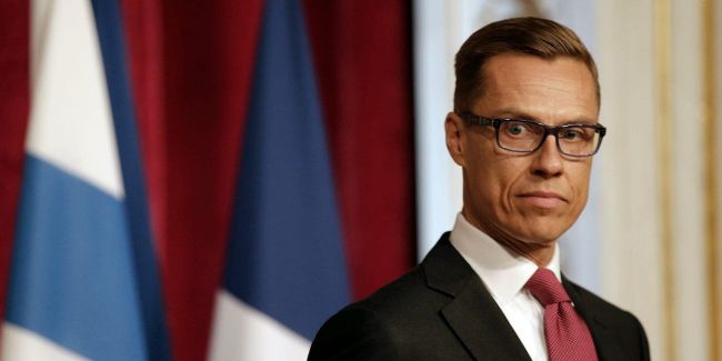 Стубб: От готовности Киева уступить территории зависит урегулирование на Украине