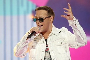 Вдова лидера «Ласкового мая» захотела зарегистрировать товарный знак «Юрий Шатунов»