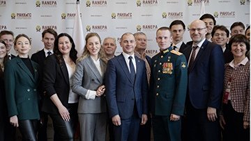 Форум семейных династий стартовал в Президентской академии