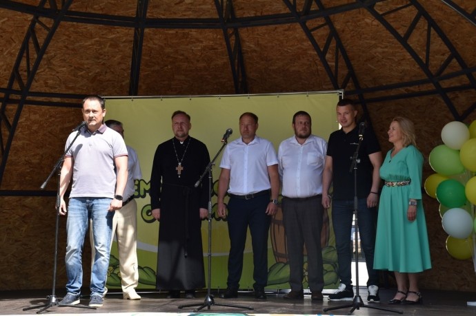 В Демидове широко отметили праздник "Его Величество Огурец"