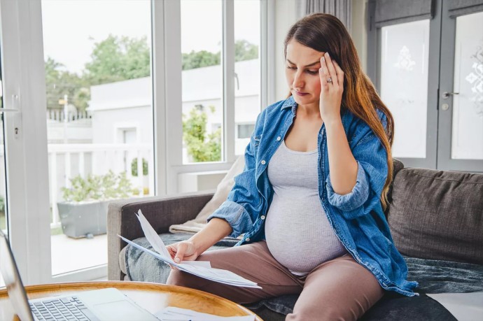 Сенатор призвал развивать систему социального патронажа беременных