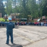В тульских лагерях спасатели проводят занятия для детей