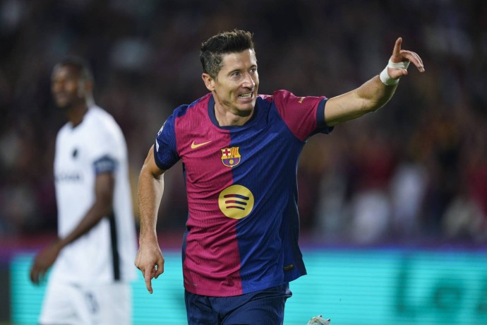 Агент Левандовски высказался о будущем форварда в «Барселоне» Агент Левандовски высказался о будущем форварда в «Барселоне»