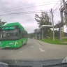 "Не видел сплошной": автобус в Южно-Сахалинске промчался по встречной полосе