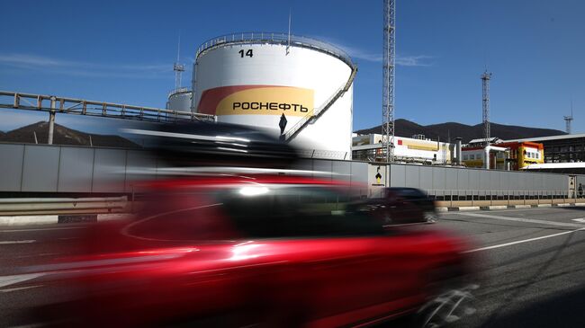 Комитет Госдумы одобрил стимулы для этилового спирта в производстве бензина Комитет Госдумы одобрил стимулы для этилового спирта в производстве бензина