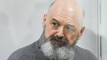 Суд приговорил к 9 годам колонии экс-главу управления связи Минобороны за взятку