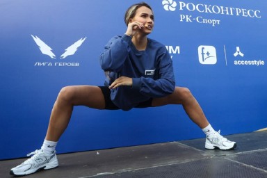 Загитова потребовала от молодого фигуриста поменять с ней позу