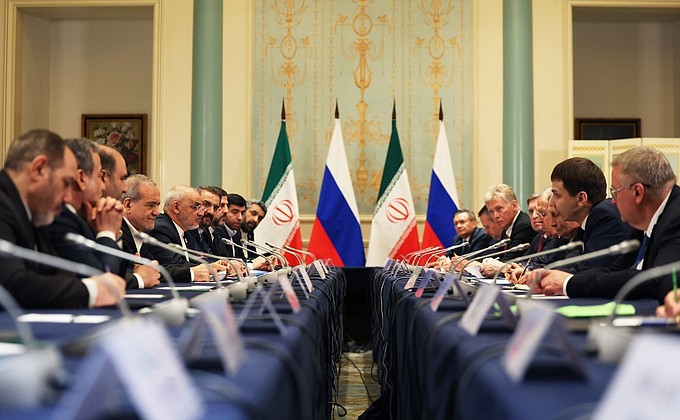 Встреча с Президентом Ирана Масудом Пезешкианом