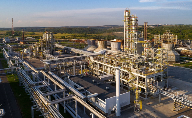 Башкирия планирует продать 25% своей доли в «Башнефти» Башкирия планирует продать 25% своей доли в «Башнефти»