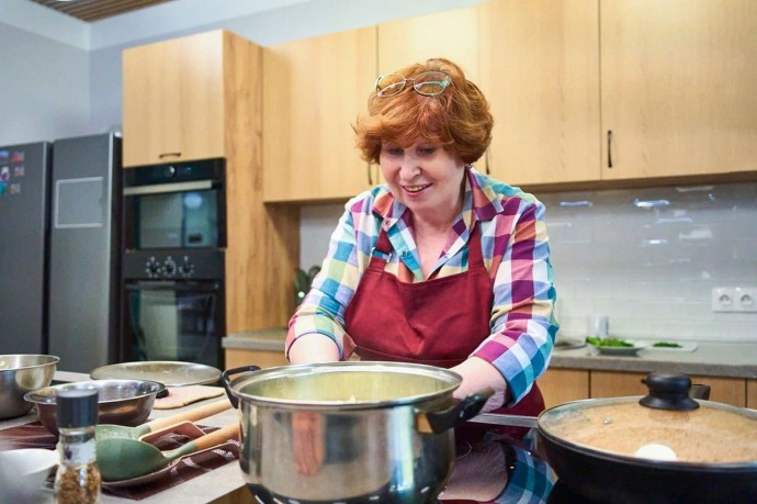 От кухонь мира до авторских рецептов: как участники «Московского долголетия» отмечают День повара От кухонь мира до авторских рецептов: как участники «Московского долголетия» отмечают День повара