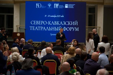 В Грозном обсудили главные темы России и их интеграцию в проект стратегии развития театрального искусства до 2035 года