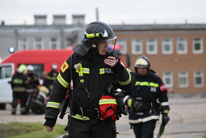 В Наро-Фоминске спасли собаку, провалившуюся в колодец
