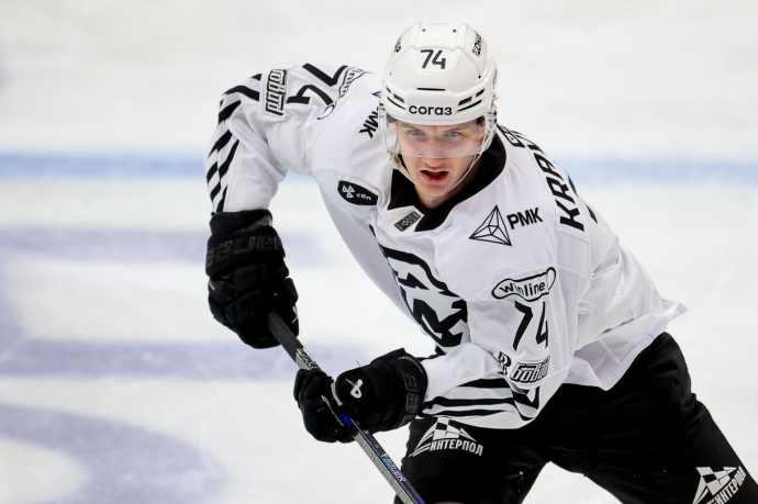 "Ванкувер Кэнакс" выставил Кравцова на безусловный драфт отказов "Ванкувер Кэнакс" выставил Кравцова на безусловный драфт отказов