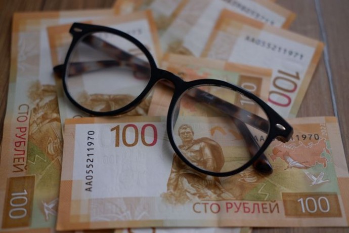 Кому повысят пенсии в июле