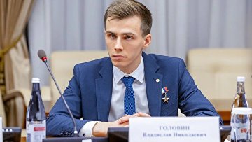 Путин одобрил идею воспитательных девизов на фасадах образовательных учреждений