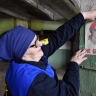 Женщина в красной косынке. Что пришлось пережить художнице, создавшей плакат «Не болтай!»