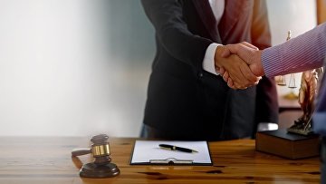 Кассация защитила наследницу в деле о спорном дарении квартиры Кассация защитила наследницу в деле о спорном дарении квартиры