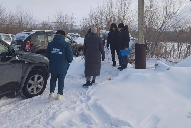 В Магнитогорске начали штрафовать горожан, переходящих Урал по льду