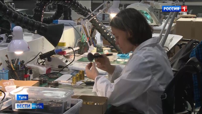 «Сделано в России»: в Тульской области производят уникальные микрофоны «Сделано в России»: в Тульской области производят уникальные микрофоны