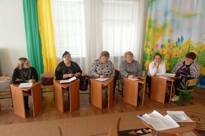Заведующие детсадами Весёловского района Запорожской области обсудили актуальные вопросы на очередном Совете