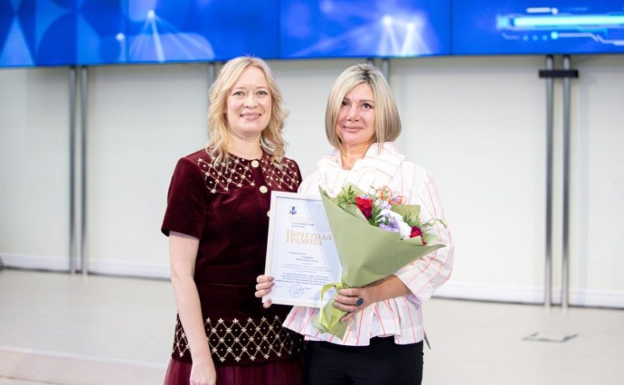 В Сахалинской области отметили лучших работников системы среднего профобразования В Сахалинской области отметили лучших работников системы среднего профобразования