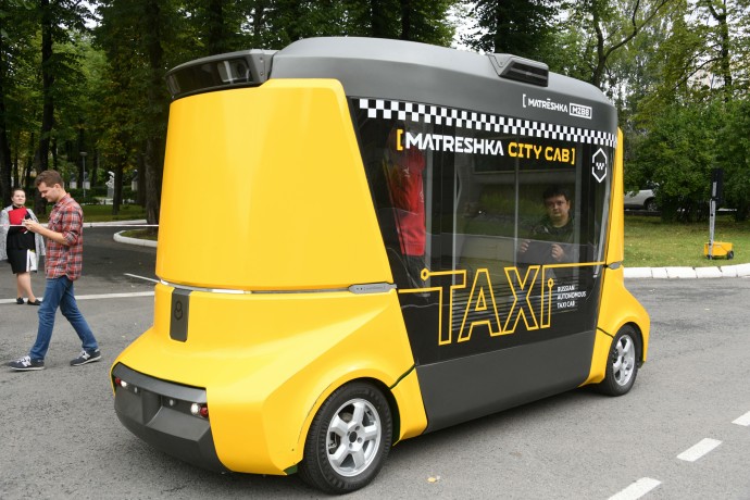 Отвечать за ДТП с беспилотным транспортом будут и владельцы, и производители