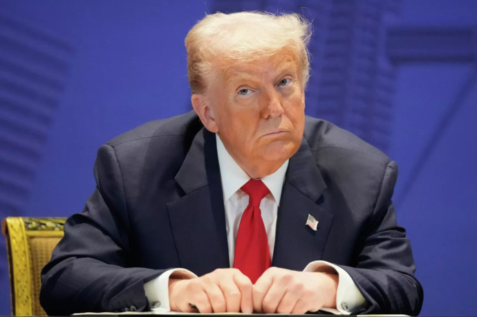 Трамп теряет Америку: рейтинг одобрения президента США обновил исторический минимум