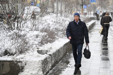 Синоптик Леус: Сформировавшийся снежный покров в Москве сойдет к субботе