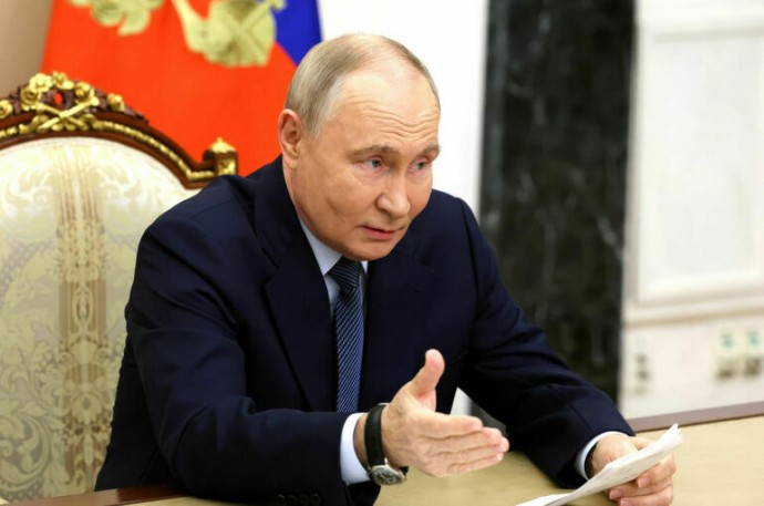 Президент не видит проблемы в разрешении продажи «красивых номеров» для авто